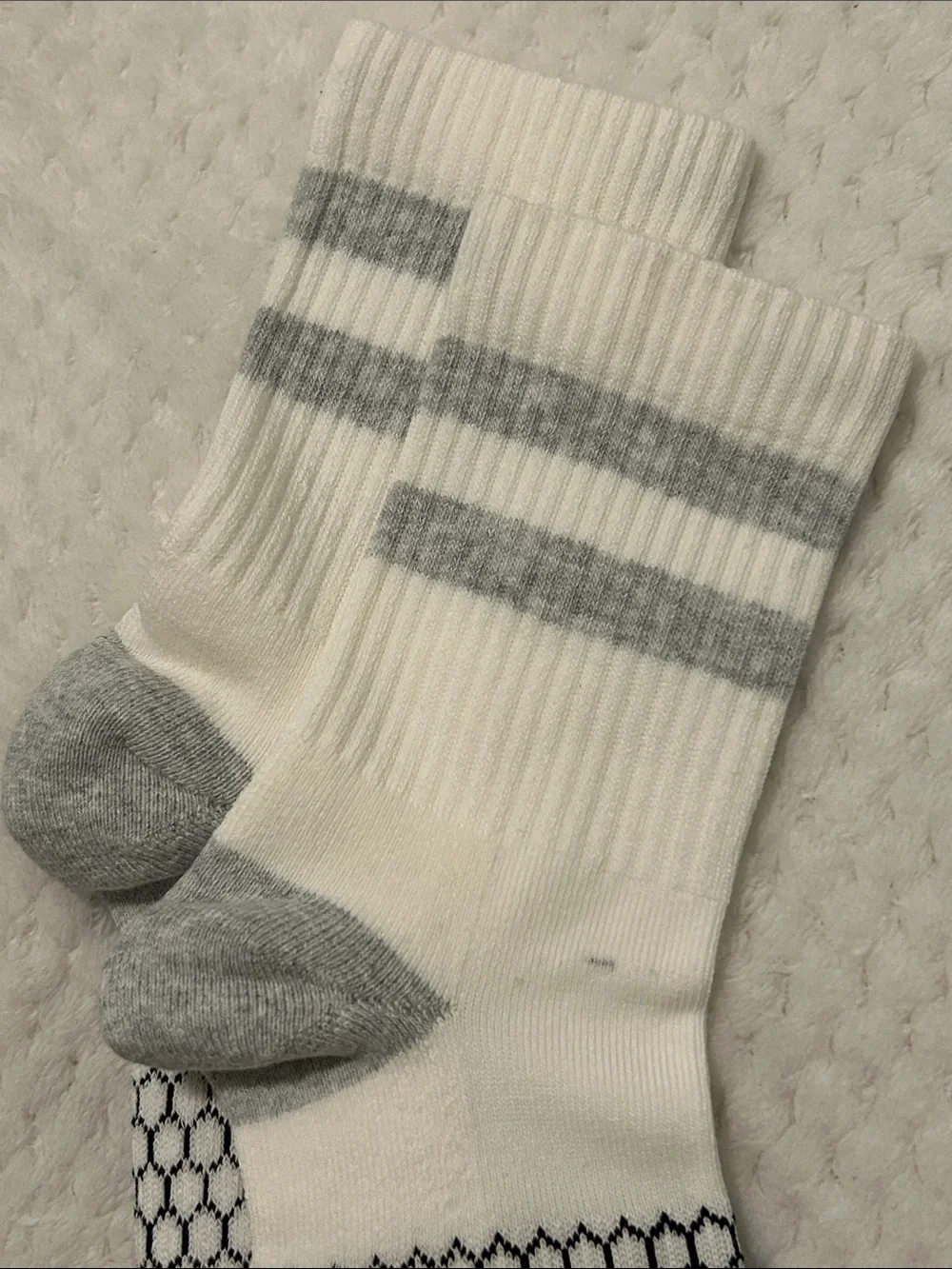 NWOT Bombas Vintage Stripes Half Calf Socks - Black, Gray & Maroon Stripes-Small